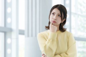 サロンの制服選び、ワンピース vs チュニックどっちが正解？