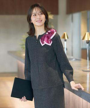 【全2色】プルオーバー（ストレッチ・ウォッシャブル）