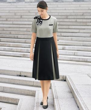 【MARY QUANT】ワンピース（ストレッチ・ホームウォッシャブル）