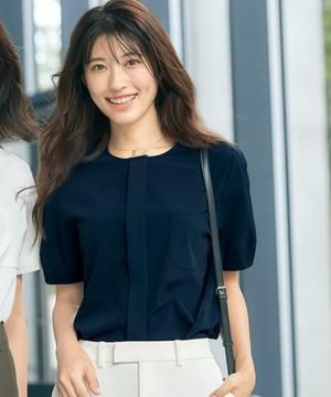 【YUKI TORII】半袖ブラウス（ストレッチ・吸汗速乾・防透・UVカット）