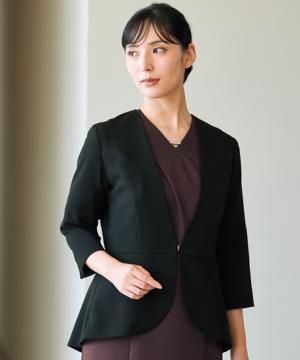 【LA BEAUTE】全1色・裾フレアジャケット（ストレッチ・防透・吸汗速乾）