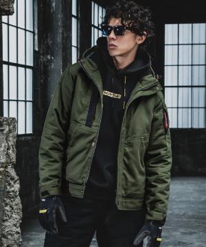 【BURTLE】全3色　バートル 防寒ジャケット(大型フード・男女兼用）※※電熱パット・バッテリー別売り※※