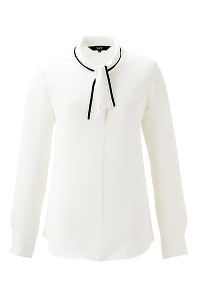 【全1色】長袖リボンプルオーバーブラウス（ストレッチ・背中タック入り・～25号あり）