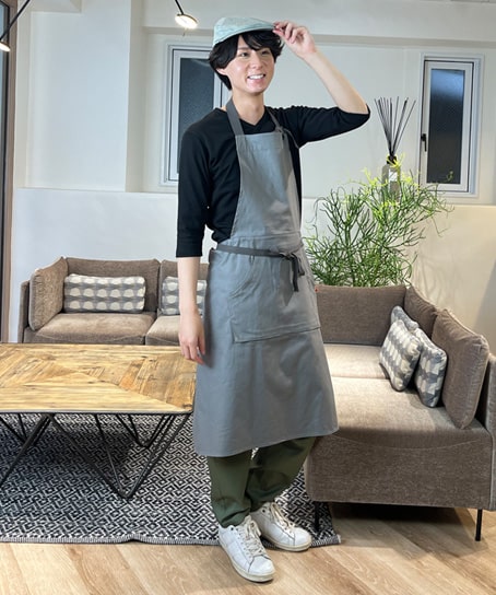 【全7色】胸当てエプロン（綿100%・前中心丈：95㎝）